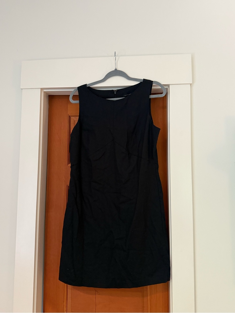 Banana Republic LinenClassic Black Sleeveless Sheath Dress
